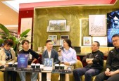 《凤凰三势力共存（以《剑网3》为例）